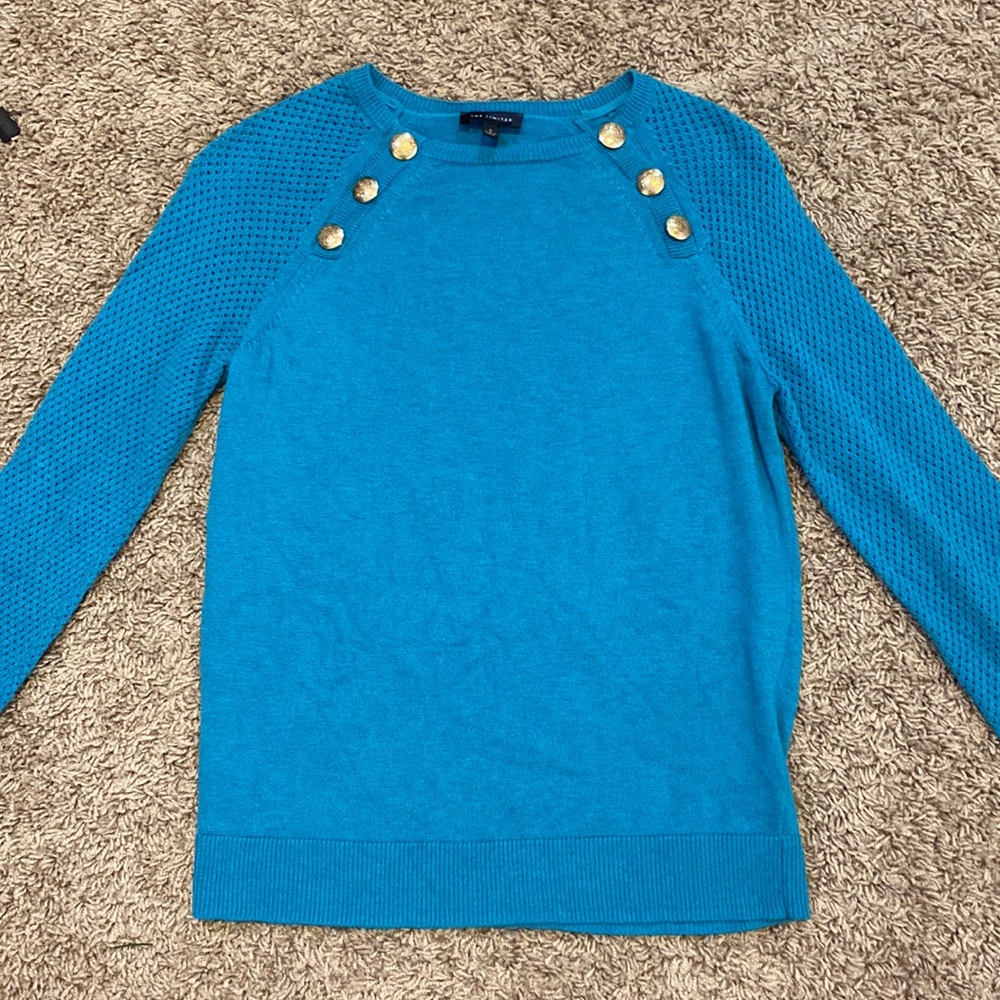 The limited size small S Teal sweater gold buttons with textured sleeves